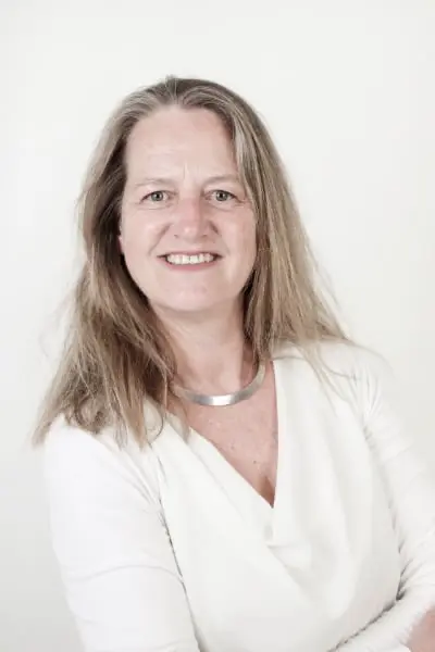 Greetje van Asselt”></span></a></li>
		<li role=